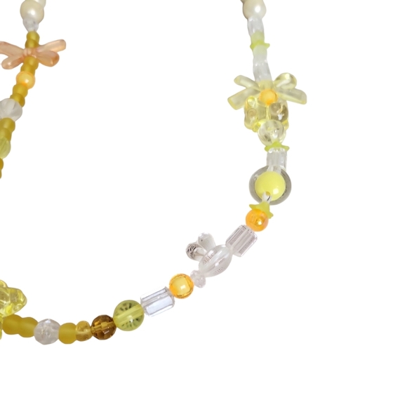 Faux Pearl Coquette Yellow Orange Bear Frosted Glass Clear Barrel Beads Necklace - Picture 8 of 9